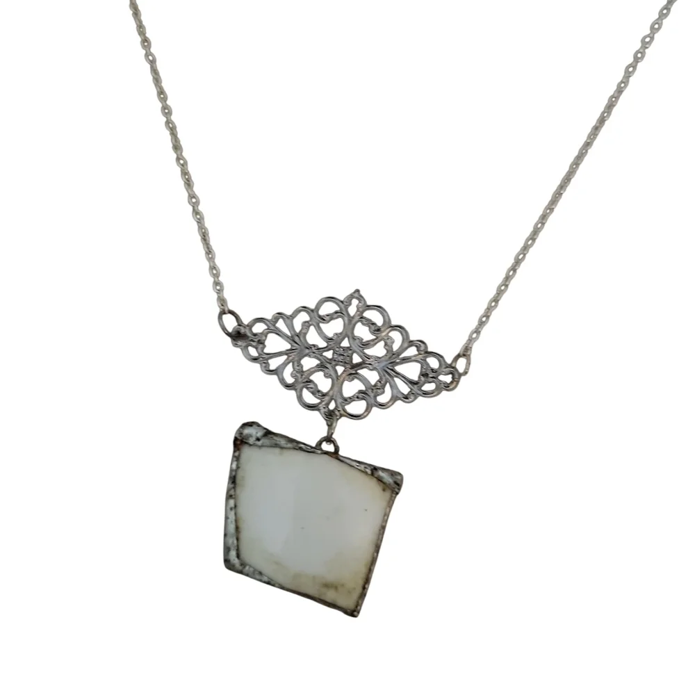 Upcycled Broken China Floral Pendant Filigree Necklace